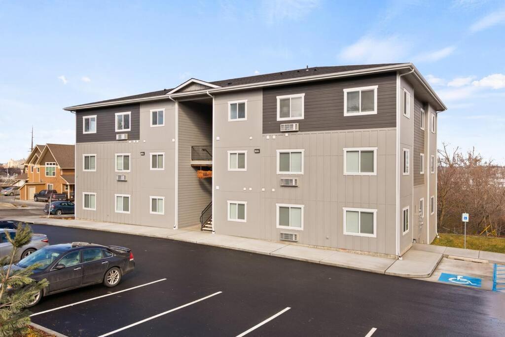 Ferienwohnung Full Ada Unit - 2 Bed 2 Bath Unit Near Downtown Spokane Exterior foto